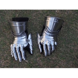 Medieval Gauntlets